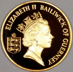 Obverse of Guernsey Gold £10 of 1994