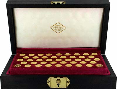 Kings and Queens Miniature Gold Medal Collection by John Pinches